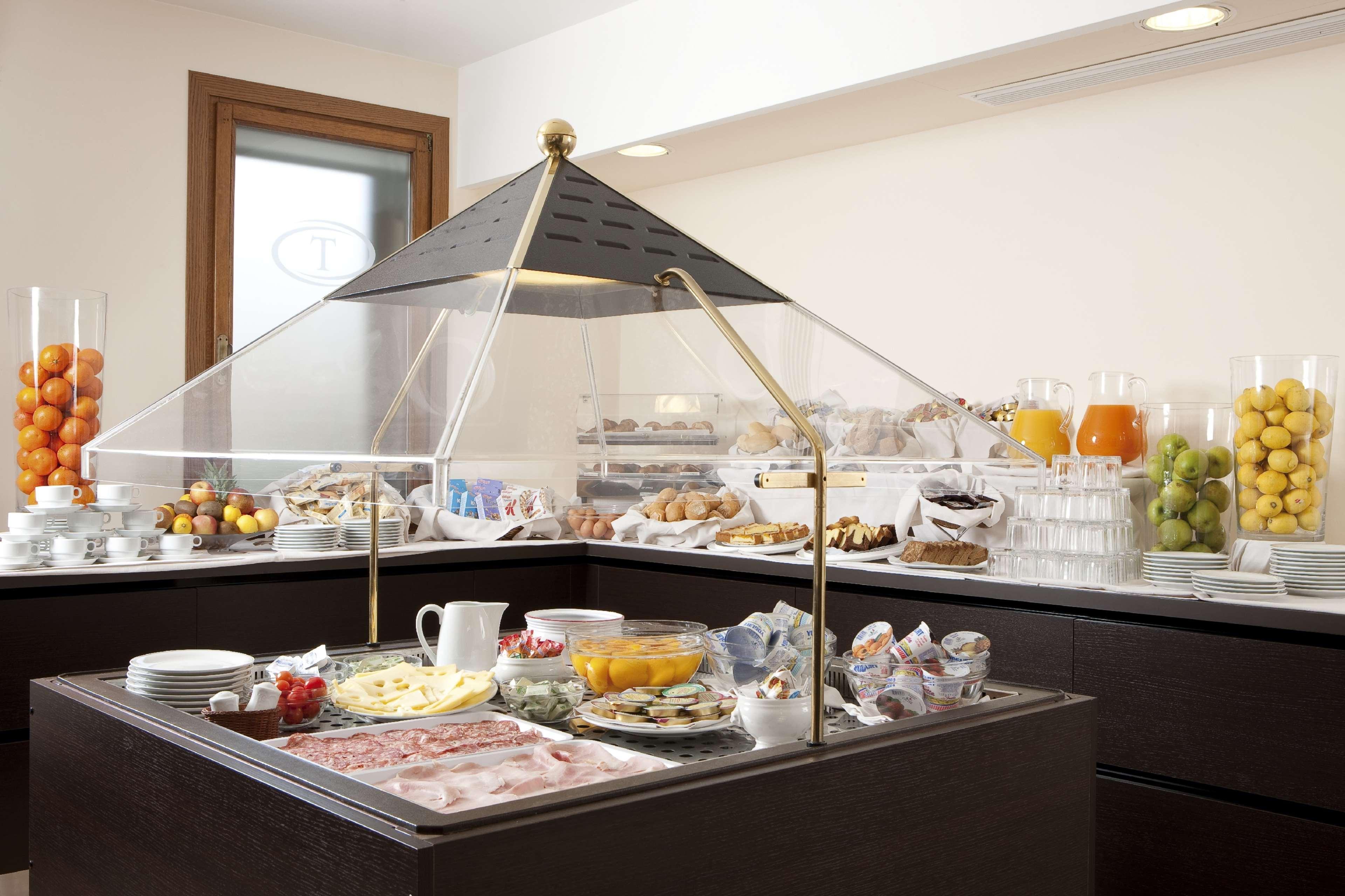 Best Western Titian Inn Hotel Treviso Silea Restoran fotoğraf